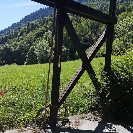 Grosszuegiges Haus Angrenzend An Naturschutzgebiet *
